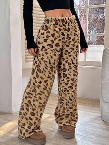 SHEIN Tween Girl Print Elastic Waist Fluffy Loose Pants, Autumn/Winter Mommy And Me Matching Outfits(2 Pieces Are Sold Separately)