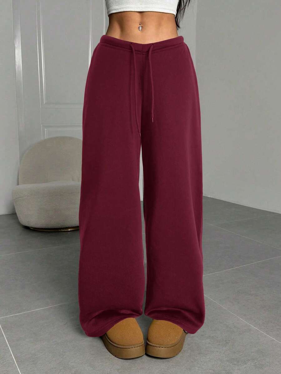 SHEIN EZwear 女士休闲宽松阔腿酒红色运动裤，适合毕业季、返校季和教师节穿着。 - 酒紅色 - 查看 1