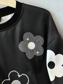 GlowEve Stylish Black Pullover Sweatshirt For Women Featuring Rhinestone And White Flower Patterns Regular Fit And Long Sleeves, Suitable For Daily Wear - Black - View 5