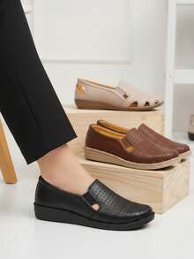 Women Loafers Shoes - Multicolor - View 3