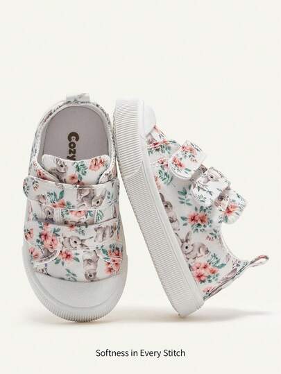 Cozy Pixies 1 Pair Girls' Cartoon Rabbit & Flower Fairy Tale Design Comfortable, Lightweight Casual Slip-On Shoes, Suitable For Home, Leisure, Daily Wear, All Seasons (Pattern Randomly Assorted)