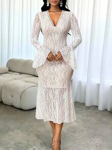 SHEIN Lady Women's Elegant Sheer Lace V-Neck Flare Sleeve Mermaid Hem Fitted Dress,Beige,Autumn,Elegant,Wedding Guest Luxury Evening Party Wedding Guest Dresses - White - View 3