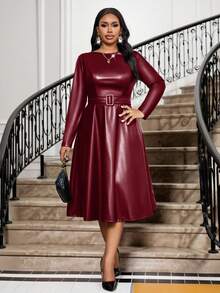 SHEIN Lady 大码秋冬PU面料圆领酒红色腰部A字形系带大码连衣裙 - 酒紅色 - 查看 6