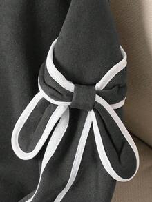 SHEIN Sudadera informal de 2 en 1 con decoración de mariposa para niñas preadolescentes, otoño/invierno - Gris Oscuro - Ver 4