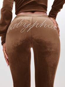 BABYPHAT Pantalones de chándal de terciopelo de tiro bajo con adorno de strass, pantalones de lujo para estar en casa con pernera acampanada y comodidad invernal - Marrón Chocolate - Ver 6