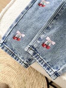 SHEIN BabyflickaKörsbärsmönster Blå Denim Lösa Utsvängda Byxor - Ljustvätt - Visa 10