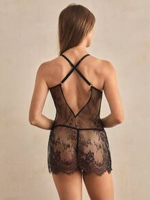 Charlaine Seksowna koszula nocna damska, koronkowy patchwork z rzęsami, prześwitująca, seksowna sukienka o średniej długości z głębokim dekoltem w serek i czarnymi stringami