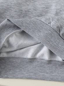 SHEIN Mirajuku 2pcs Boys Casual Solid Raglan Sleeve Sweatshirt, Gray And Navy Blue Knit Crew Neck Tops, Suitable For Outings And Homewear, Simple And Versatile