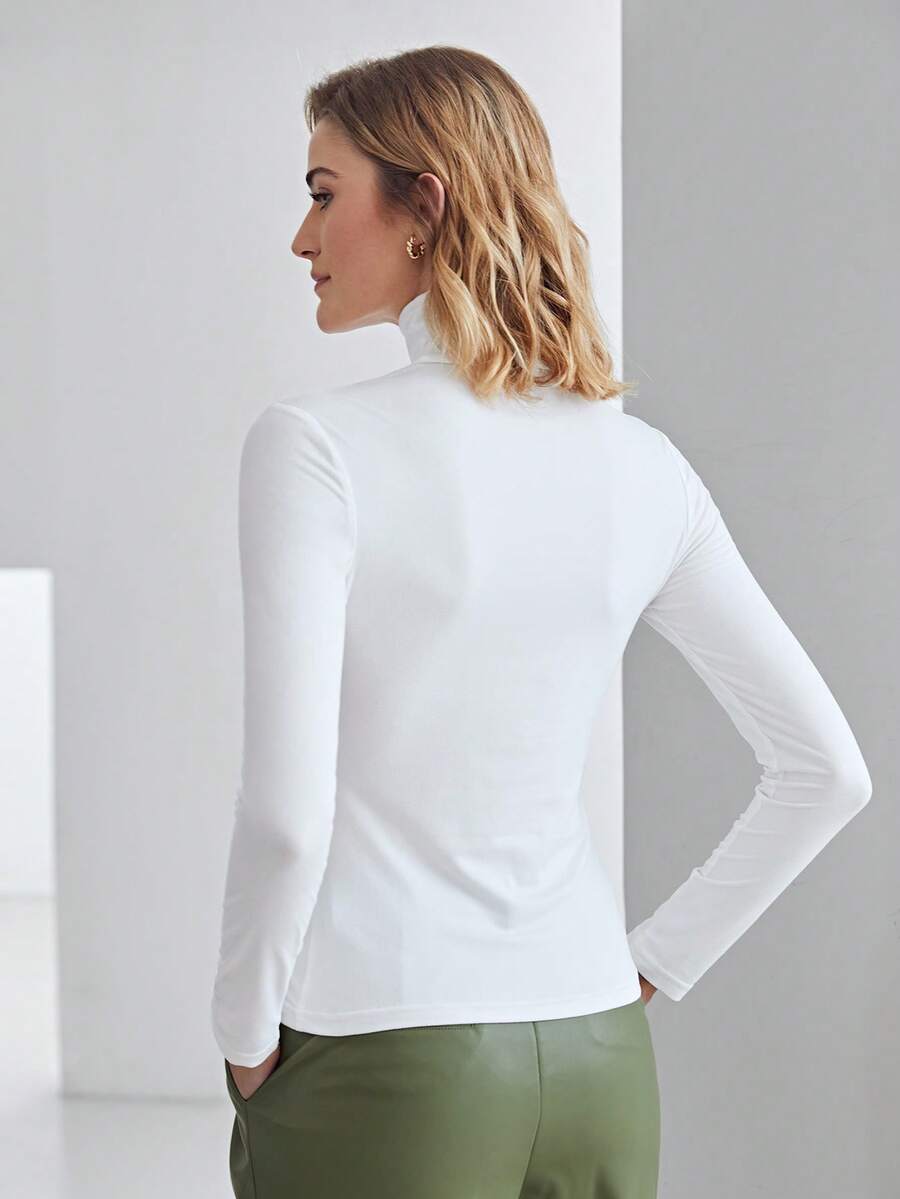 MOTF PREMIUM SLIM HIGH NECK T-SHIRT - White - View 2