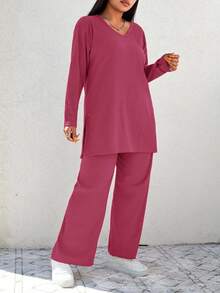 RueChic 大码休闲纯色圆领开衩上衣和裤子两件套，秋季 - 玫紅色 - 查看 4