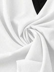 Xyvia 女式拼布 V 领灯笼袖衬衫 - 黑與白 - 查看 5