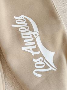 PrepCrw 男童学院风字母印花连帽卫衣和运动裤套装（2件套） - 卡其色 - 查看 8