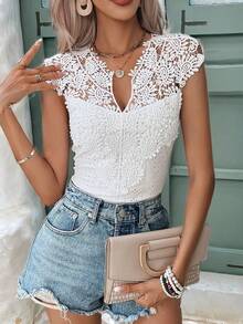 SHEIN Frenchy 女士背心，蕾絲拼接法式紋理背心 - 白色 - 查看 5