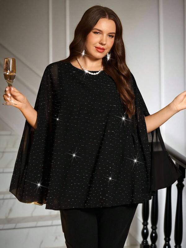 EMERY ROSE Poncho elegante da donna taglie forti, in chiffon nero con decorazioni in strass, adatto per autunno/inverno