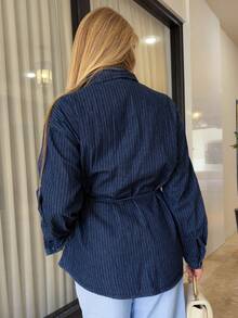 Cioccolato Blus Denim Bergaris Kancing Tunggal dengan Ikatan Samping, Cocok untuk Pemakaian Sehari-hari, Jaket Jeans, Pakaian Wanita Musim Gugur - Dark Wash - View 2
