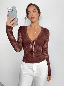 Aloruh 新款性感透视蕾丝系带长袖低胸露脐上衣外套 - 棕色 - 查看 6