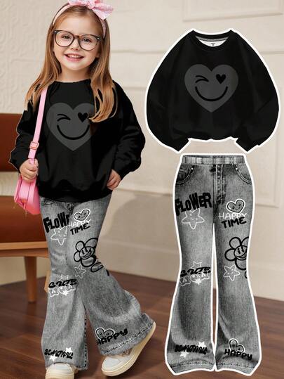 SHEIN 黑色系列，复古学院街头风格脸部图案，年轻女孩宽松圆领长袖运动衫和喇叭裤休闲装，适合秋冬季