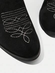 Styleloop Botas occidentales de mujer con puntera puntiaguda, tacón grueso, negras, caladas y bordadas, de media pantorrilla, de estilo retro americano, bohemio, adecuadas para viajes, vacaciones, festivales de música, fiestas, Navidad, Halloween - Negro - Ver 10