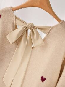 CosyJoli Áo len chui đầu hở lưng cổ chữ V họa tiết trái tim màu be cỡ lớn cho mùa thu/đông - Màu be - Xem 4