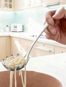 1pc Stainless Steel Pasta Spoon, Household Noodle Spoon, Bar Ice Scoop, Dumpling Scoop, Egg Scoop, Suitable For Families, Hotels, Restaurants, Bars, Etc Christmas Gift