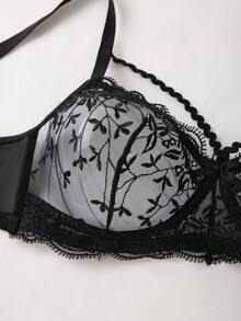 DesireSculpt 1pc Women's Wireless Mesh Embroidered Bra - Black - View 5