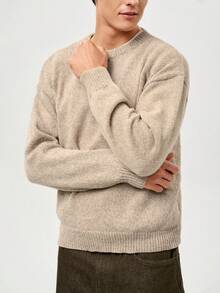 RONVEXI Men's Casual Everyday Commute Simple Solid Color Drop Shoulder Loose Knit Sweater, Autumn/Winter, Long Sleeve Top - Khaki - View 4