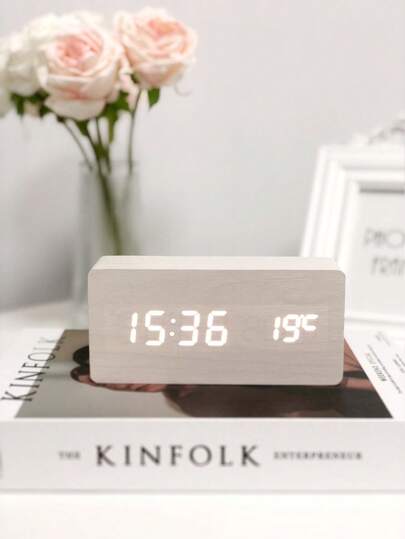 Smart Life Wooden Alarm Clock Clock Bedside Room Desktop Clock Household Electronic Devices Equipment Decoration Sleep Morning Bedside Desktop Clock Voice Control Desktop Digital Alarm Clock, Home Decoration, Room Decoration Gift Birthday Graduation Digital Clock Bedside Room Decoration Domiti Decoration