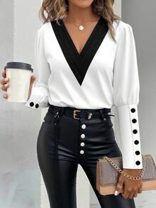 Xyvia 女式拼布 V 领灯笼袖衬衫 - 黑與白 - 查看 3