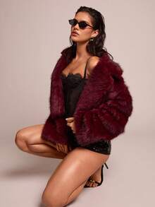 Glamine Áo khoác lông thú giả màu đỏ tía thời trang dành cho nữ - Màu Đỏ Sâu - Xem 1