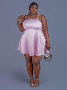 CurvyTilda Robe rose dos-nu avec nœud papillon décoratif et design dos découpé pour femme grande taille - Rose bonbon - Voir 3