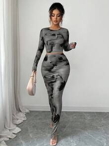 Elenzga 2件套女士时尚圆领优雅紧身不规则扎染图案长袖T恤，紧身扎染图案半身裙套装 - 彩色 - 查看 4