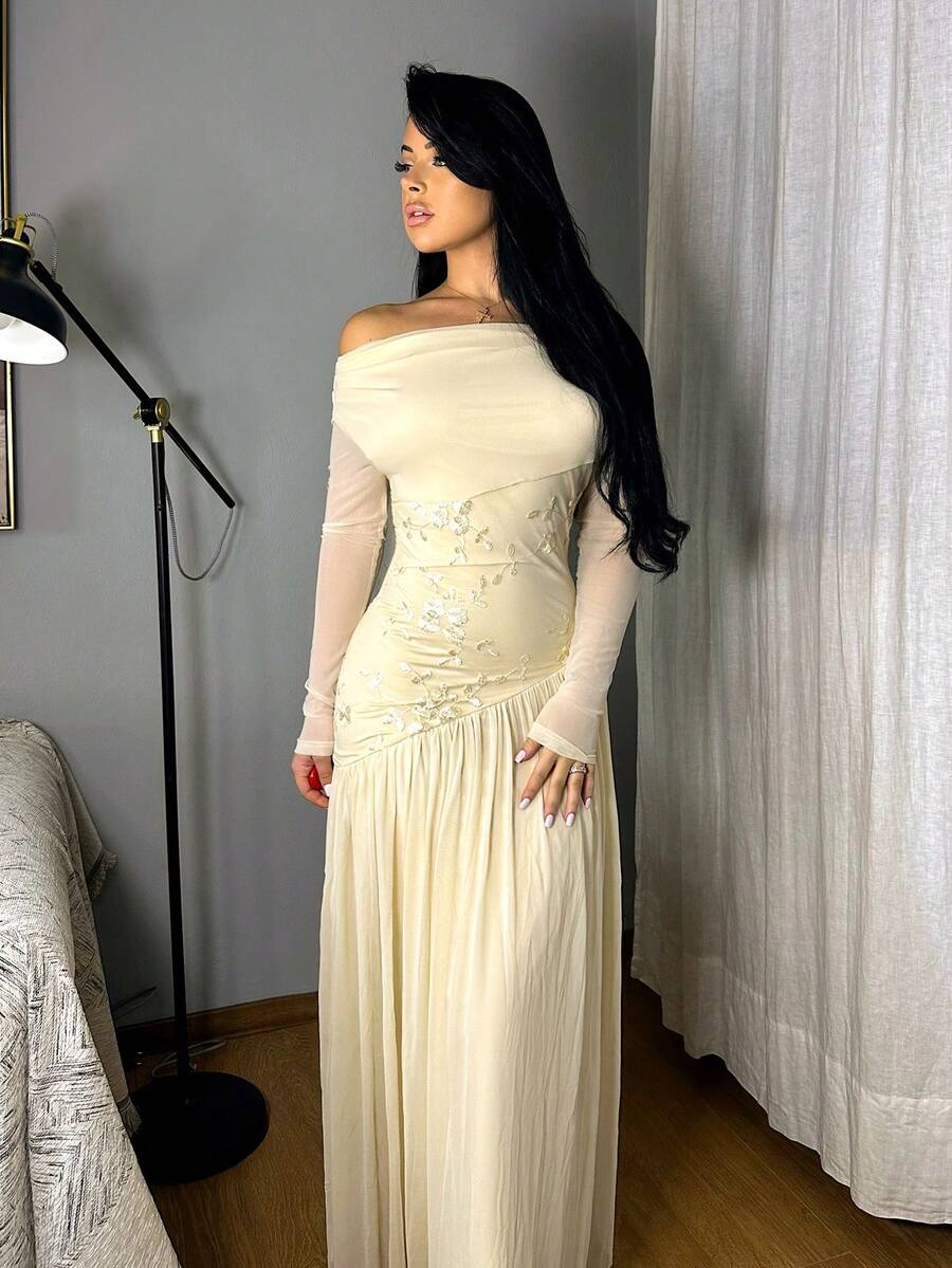 Vassilux Đầm suông dài tay thêu lưới tương phản kiểu mới, một bên vai, viền bất đối xứng, nối siêu dài, co giãn cao, thanh lịch và lãng mạn - Màu be - Xem 1