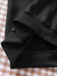 Sudadera tipo polo de estilo callejero casual con bordado de la letra "1990" en texto rojo retro para niñas preadolescentes - Negro - Ver 8