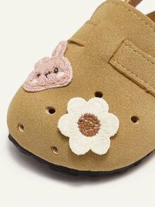 Cozy Pixies Versatile Casual Cute Rabbit, Flower, Carrot Princess Crib Shoes Toddler Girls Flat Sandals - Brown - View 8