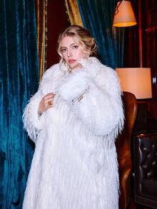 VOLUPTÉ CURVE Plus Size Winter White Faux Fur Lapel Long-Sleeve Loose Full-Length Side Pocket Elegant Coat For Parties, Going Out, Birthdays, Graduation - White - View 4
