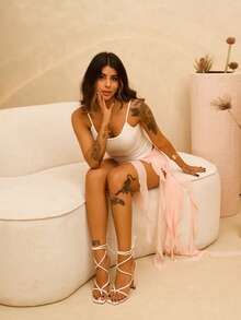 Rayane Ketlyn 优雅甜美粉色纯色低腰分层荷叶边不对称下摆半身裙，沙滩度假裙，荷叶边裙，可爱夏日半身裙 - 粉色 - 查看 4