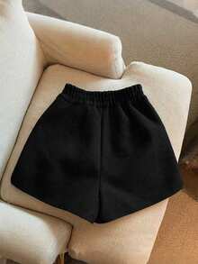 Franclia Fashionable & Versatile High-Waisted Tri-Color Wool Blend Shorts Set - Multicolor - View 2