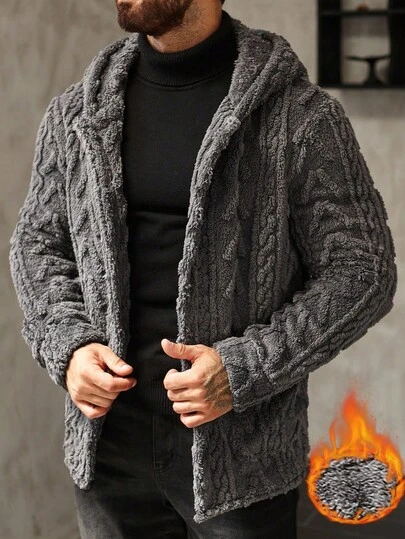 Manfinity Homme 男士加大码成熟休闲INS风抓绒外套。适合日常穿着，也适合圣诞节、新年假期、派对、晚宴等场合。秋冬季男士都市保暖长袖美式外套，送给朋友、丈夫、男友的礼物。