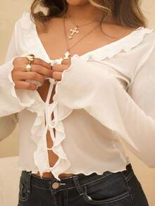 Rayane Ketlyn بلوزة نسائية بأكمام متفرقة شفافة وجذابة، بخصر أماميفي اللون الواحد مع تريم من الكشكشة و ربطة أمامية - أبيض - مشاهدة 3