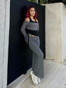 Bearsaez Camiseta 2 en 1 con dobladillo asimétrico, cintura con cordón y mangas acampanadas - Gris Oscuro - Ver 4