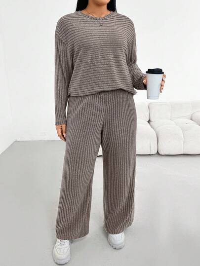 SHEIN Essnce Plus-Size Women's Autumn/Winter Fashion Casual Loose Comfortable Everyday Basic Versatile Slimming Brushed Fabric Warm Khaki Long-Sleeved Top And Wide-Leg Pants Two Pieces Set,Winter Clothes,Pants Set,Simple Style