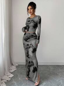 Elenzga 2件套女士时尚圆领优雅紧身不规则扎染图案长袖T恤，紧身扎染图案半身裙套装 - 彩色 - 查看 6