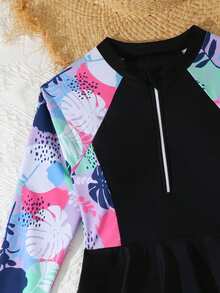 SHEIN Bộ đồ bơi Tankini 2 mảnh cho bé gái tuổi teen, gồm áo croptop hai dây và quần dài, họa tiết hoa giản dị, màu đen và tím, thích hợp cho bơi lội, bãi biển, hồ bơi, chụp ảnh, quà tặng mùa hè. Bộ đồ bơi chống nắng Burkini cho bé gái, đồ bơi kín đáo, đồ bơi dài tay cho bé gái, đồ bơi dài tay cho tuổi teen. - màu đen - Xem 6