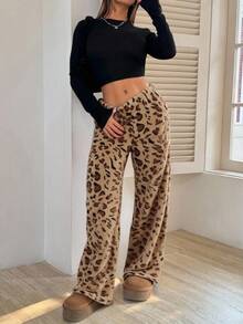 SHEIN Tween Girl Print Elastic Waist Fluffy Loose Pants, Autumn/Winter Mommy And Me Matching Outfits(2 Pieces Are Sold Separately)