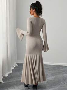 SHEIN Elegant Maternity Dress With Stretchy Fabric, Mermaid Hem And Ruffle Sleeves - Khaki - View 2