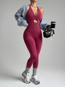 Dewbera Dewbera 女款酒紅色無縫瑜伽連身衣，夏季性感健身一體式套裝，可拆式胸墊，前扭轉設計與鏤空露背，吸濕排汗運動服 - 酒紅色 - 查看 4