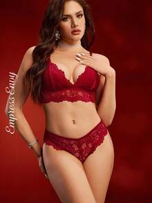 EmpressEnvy Women's Fashion Sexy Solid Color Breathable Wireless Lace Bra And Panty Set - Burgundy - View 5