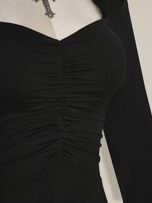 SHEIN ICON 大码复古深色Y2K朋克风连帽褶裥前腰A字连衣裙 - 黑色 - 查看 6