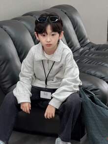 Dazy Kids 幼儿/青少年男童宽松休闲翻领抓绒卫衣，简约刺绣图案，秋冬款 - 灰色 - 查看 3
