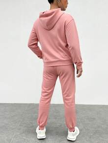 Dos conjuntos de pantalones de suéter elegantes para mujeres - suéter de capucha con cordón de extracción, 100% tejido de poliéster suave y ligero, bolsillo de canguro con pantalones elásticos, adecuado para varias ocasiones - Rosa - Ver 3